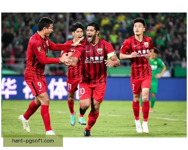 胡尔克加盟上海上港创下国内足球最高转会身价纪录 胡尔克加盟上海上港创下国内足球最高转会身价纪录
